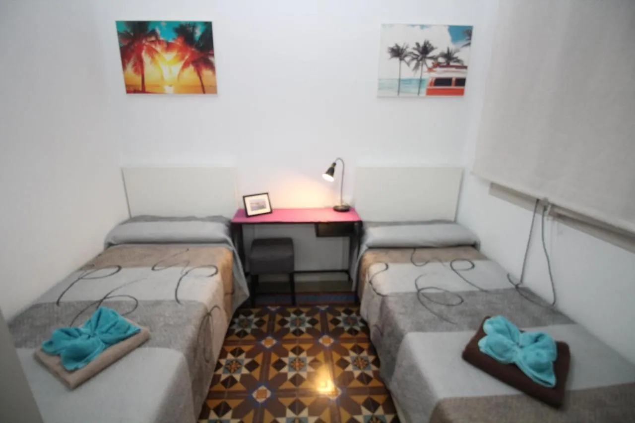 Alojamiento Roger Bed and Breakfast Barcelona